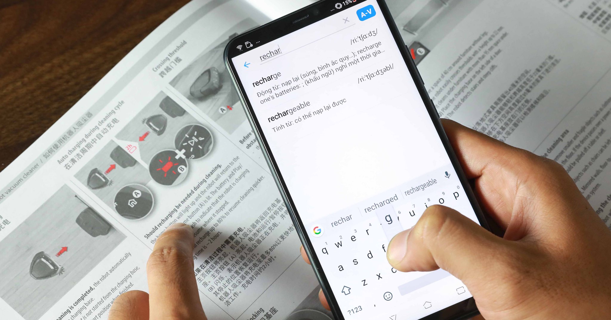 Chia sẻ 5 ứng dụng tra từ điển học tiếng Anh tốt nhất trên Android và iOS